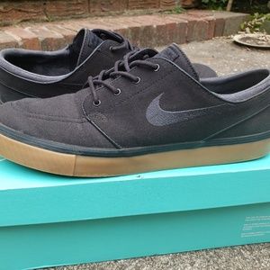Nike Zoom Stefan Janoski
